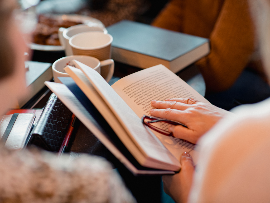 Here's how to write a book that will be read from cover to cover